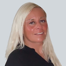 Angela Caspers